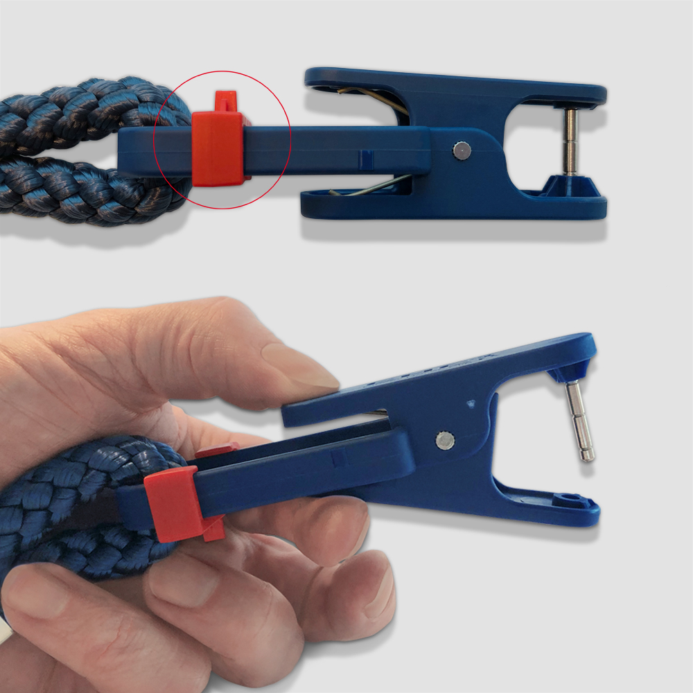 Function Clever Horse Clip